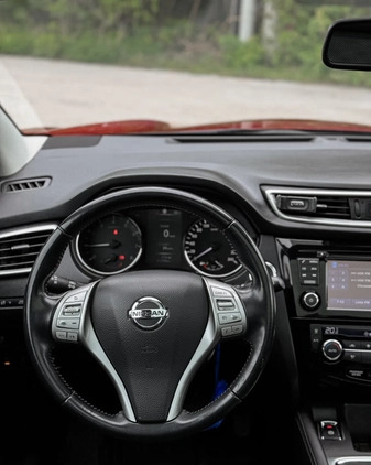 Nissan Qashqai cena 69900 przebieg: 62000, rok produkcji 2015 z Warszawa małe 56